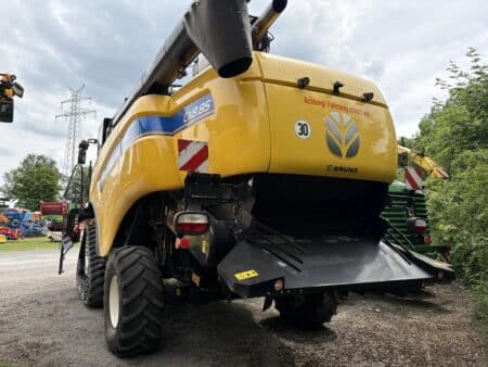 Зерноуборочный комбайн гусеничный New Holland CX8.85 (2017 г.в., Б/У, Арт. 50179) | PROMLOT - фото 3