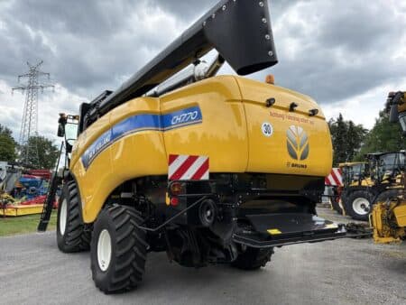 Зерноуборочный комбайн New Holland CH7.70 MY19 (2022 г.в., Б/У, Арт. 50178) | PROMLOT - фото 4
