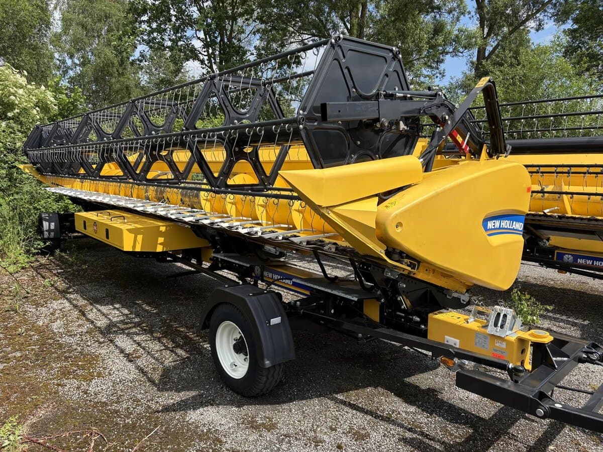 Жатка зерновая New Holland Varifeed 760CG 8.53M/28FT VF (8530 мм, 2023 г.в., Б/У, Арт. 50186) | PROMLOT - главное фото